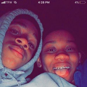 Meet your Posher, Tye